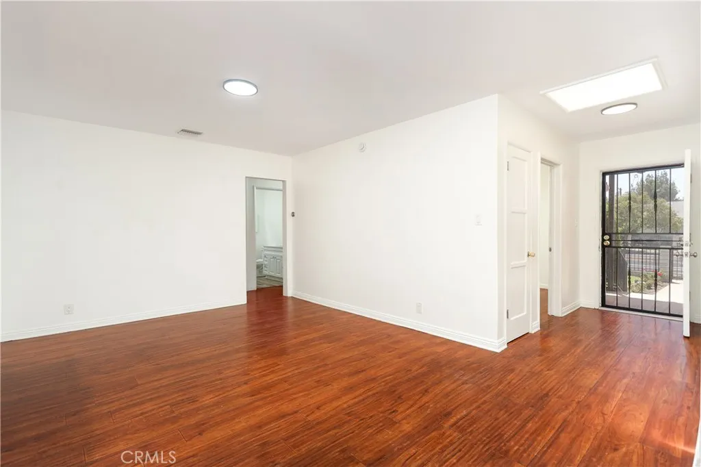13951 Terra Bella Street, Los Angeles, CA 91331 - Photo 4 of 30, Los Angeles, CA