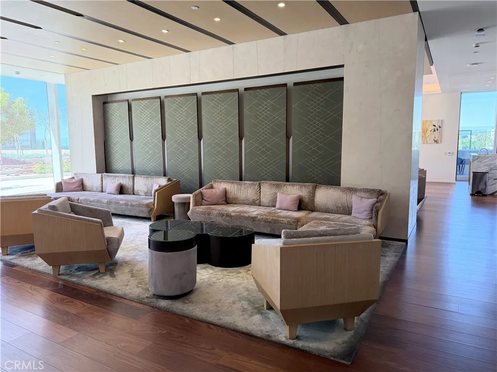 889 Francisco Street Unit 3105, Los Angeles, CA 90017 - Photo 3 of 18, Los Angeles, CA