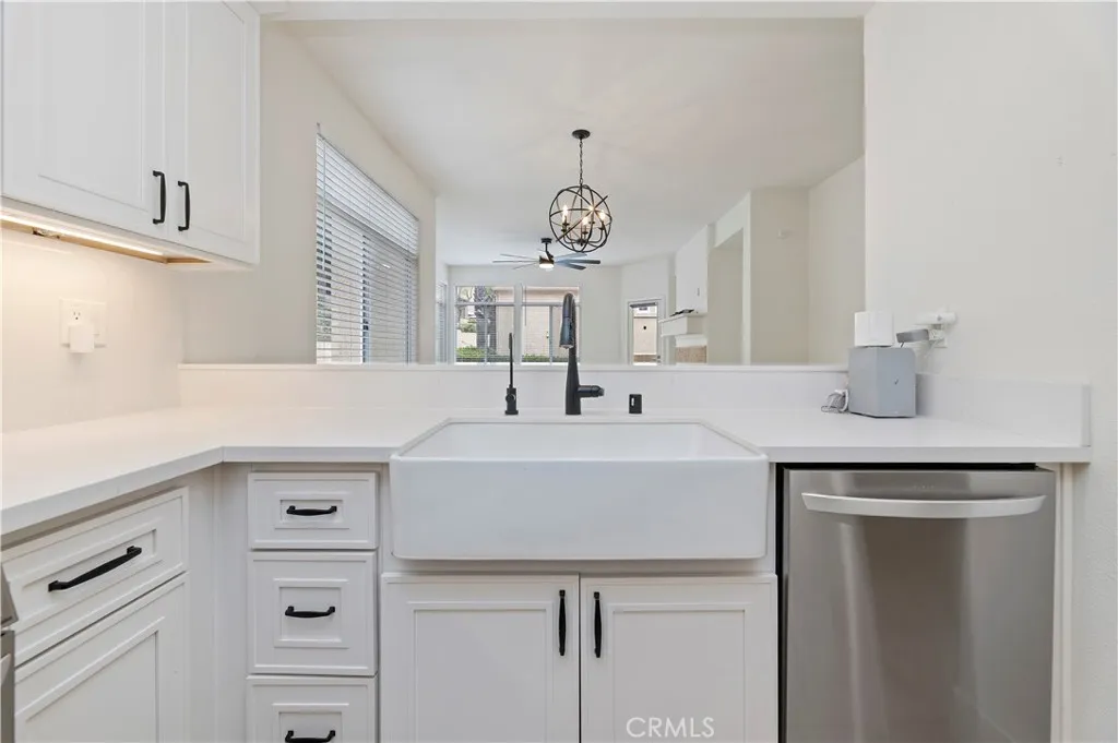 1151 Veramar Court, Corona, CA 92882 - Photo 3 of 21, Corona, CA