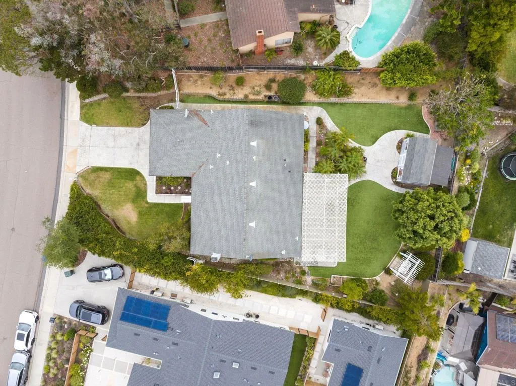 https://cdn.realtyfeed.com/cdn/127/306762065/0ebd01823b75a5e23c124f4a2155e63a.webp