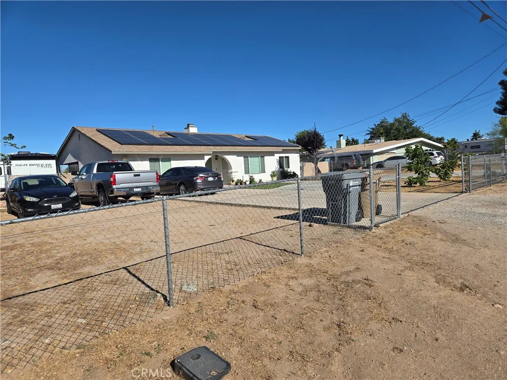 10387 Portland, Hesperia, CA 92345 - Photo 5 of 51, Hesperia, CA
