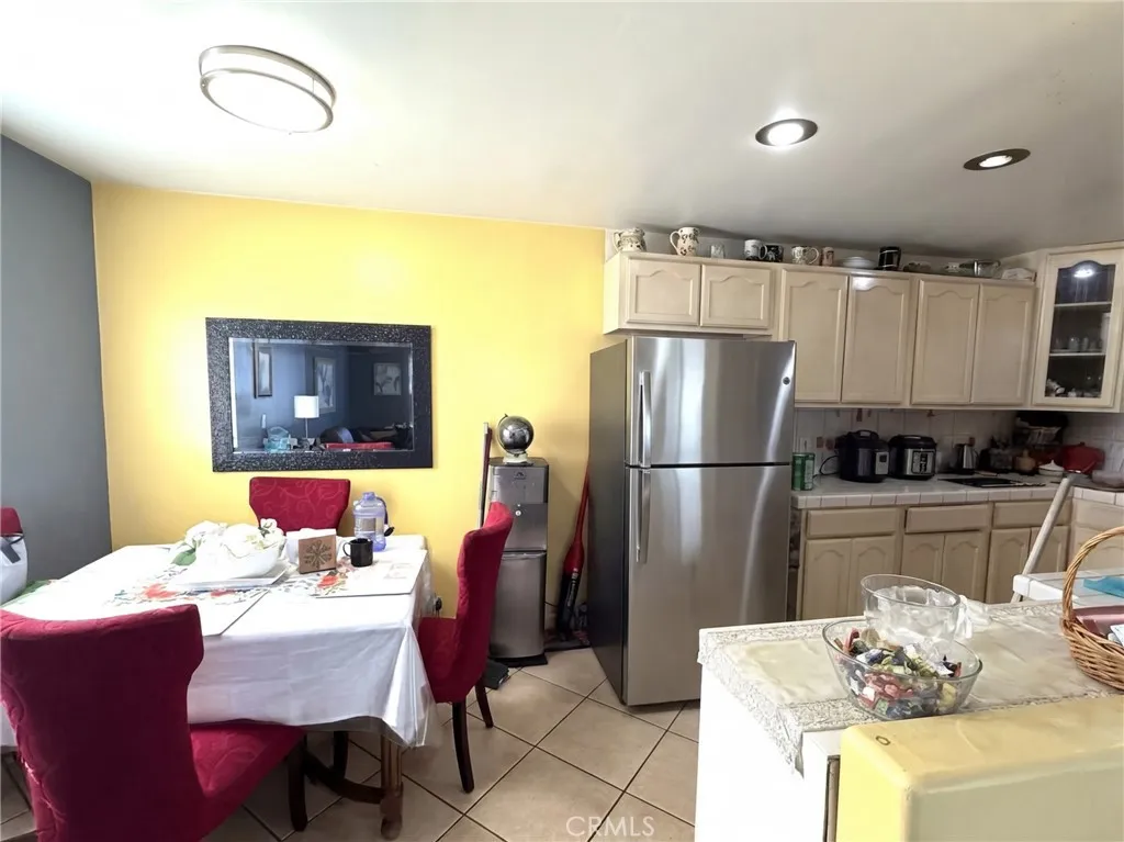 128 Los Angeles, Monrovia, CA 91016 - Photo 5 of 10, Monrovia, CA