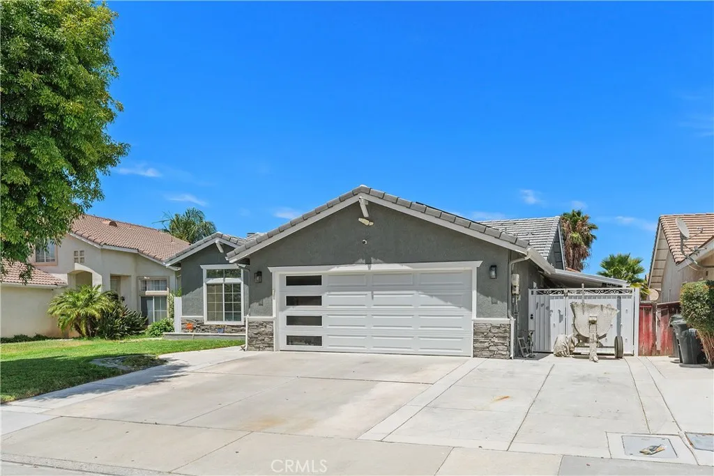 2916 Hampton, Hemet, CA 92545 - Main photo, Hemet, CA