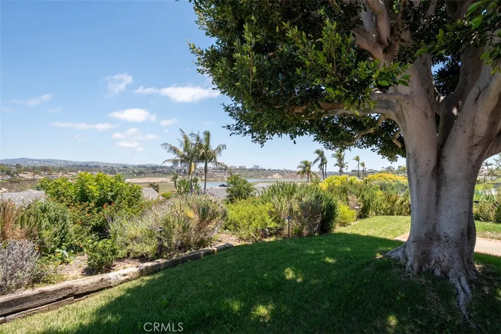 1842 Santiago, Newport Beach, CA 92660 - Photo 4 of 25, Newport Beach, CA