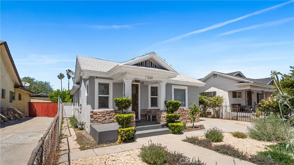 1849 W 38th Street, Los Angeles, CA 90062 - Photo 3 of 33, Los Angeles, CA