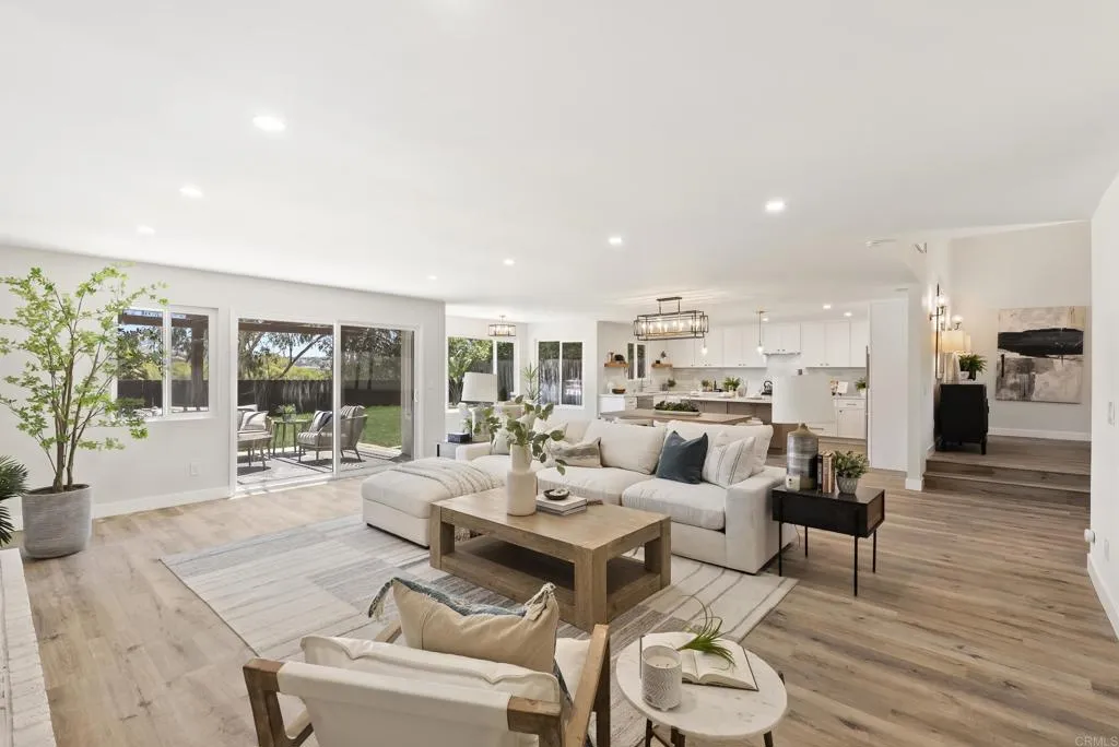 https://cdn.realtyfeed.com/cdn/127/306762129/aae18f5e1f7da3a1e4c388a1f7fc4c1a.webp