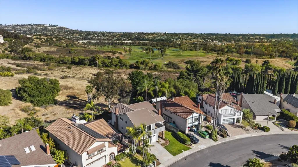 https://cdn.realtyfeed.com/cdn/127/306762129/b148ed05b13839618a766931adc276d2.webp