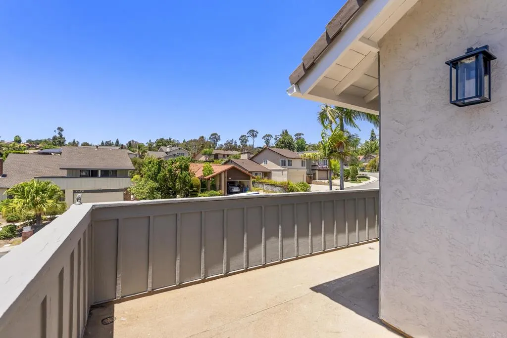 https://cdn.realtyfeed.com/cdn/127/306762129/ceb879db189101cc2116588621d024b9.webp