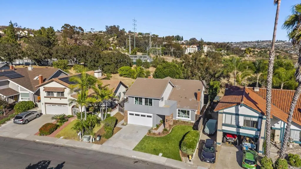 https://cdn.realtyfeed.com/cdn/127/306762129/eca29d068c1565318e5fa65007ae9233.webp