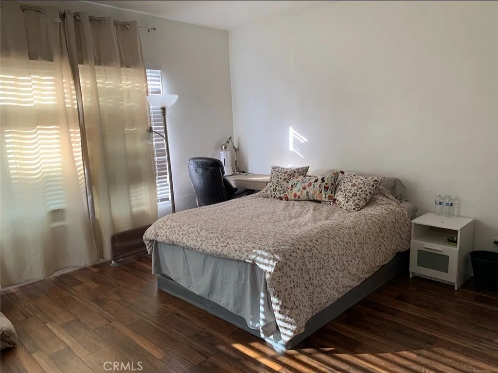 2710 Raymond Avenue, Los Angeles, CA 90007 - Photo 2 of 19, Los Angeles, CA