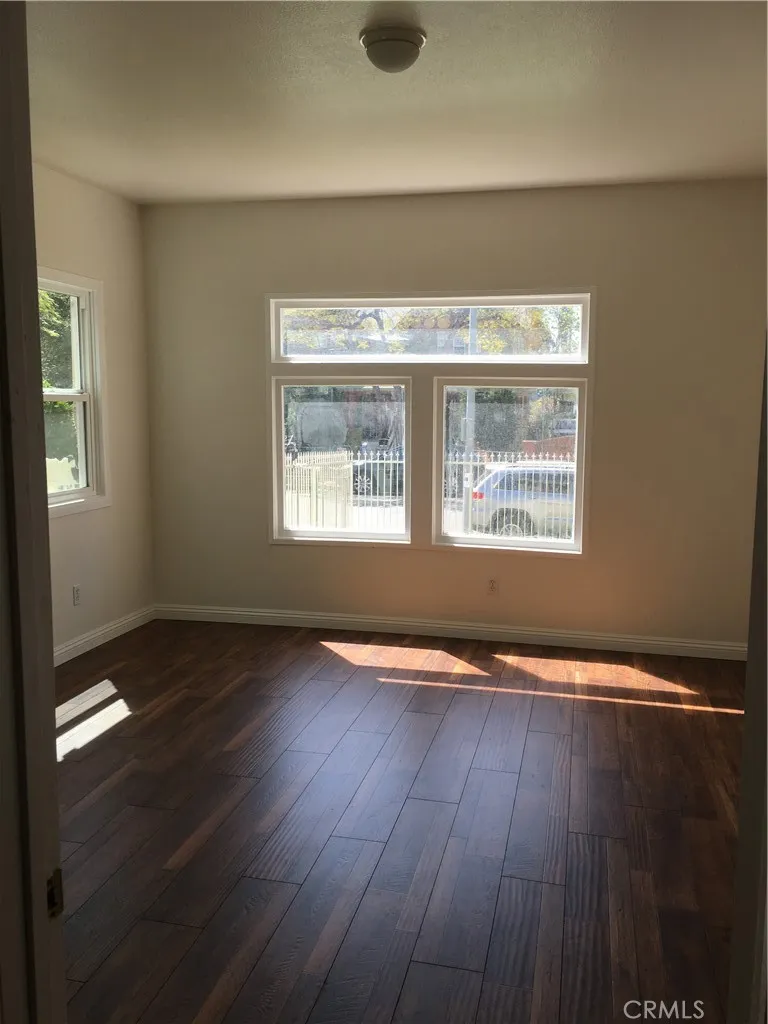 2710 Raymond Avenue, Los Angeles, CA 90007 - Photo 5 of 19, Los Angeles, CA
