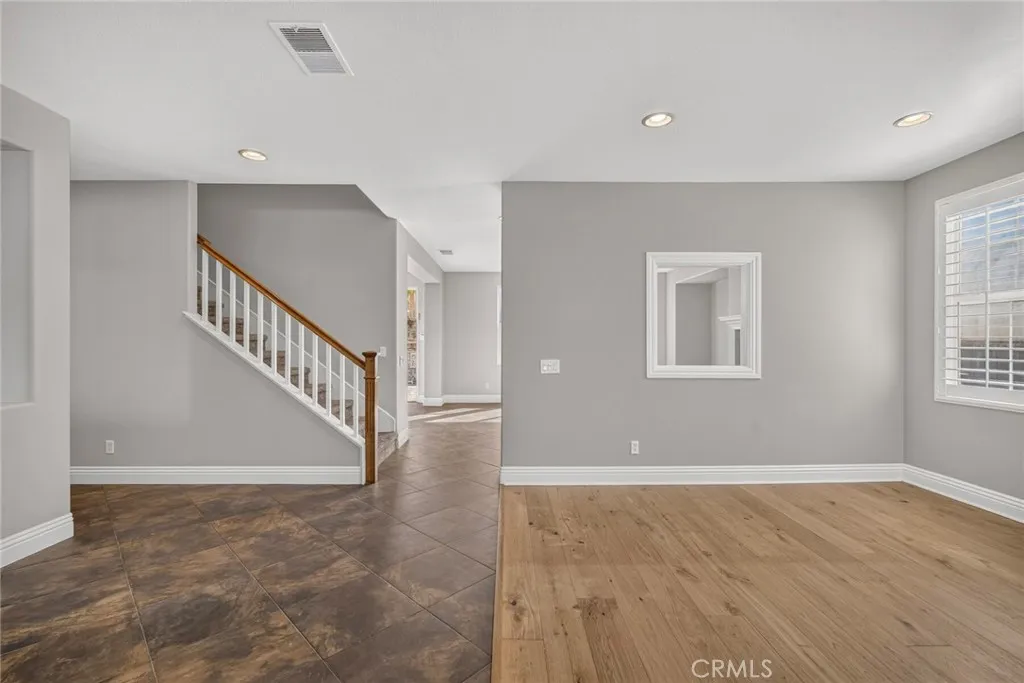 45084 Vine Cliff, Temecula, CA 92592 - Photo 3 of 47, Temecula, CA