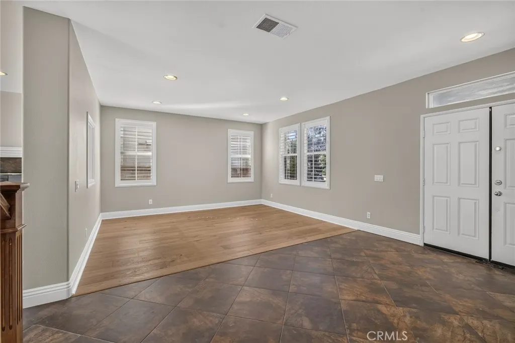 45084 Vine Cliff, Temecula, CA 92592 - Photo 4 of 47, Temecula, CA