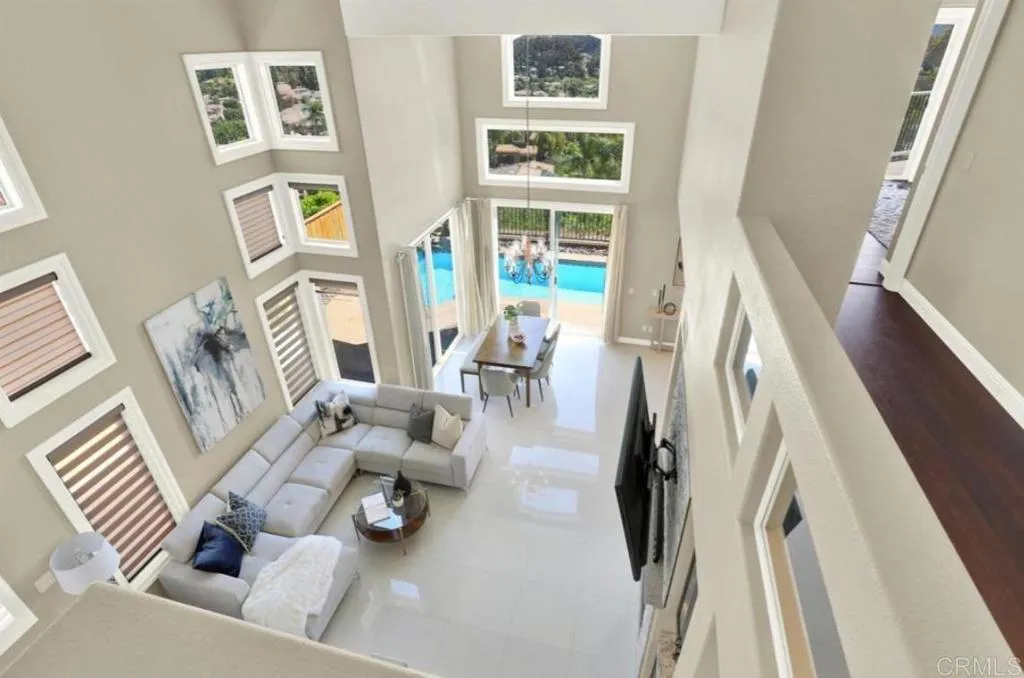 https://cdn.realtyfeed.com/cdn/127/306762198/1e7dff9a6f74e5a16f00bd9cf0e46ed8.webp