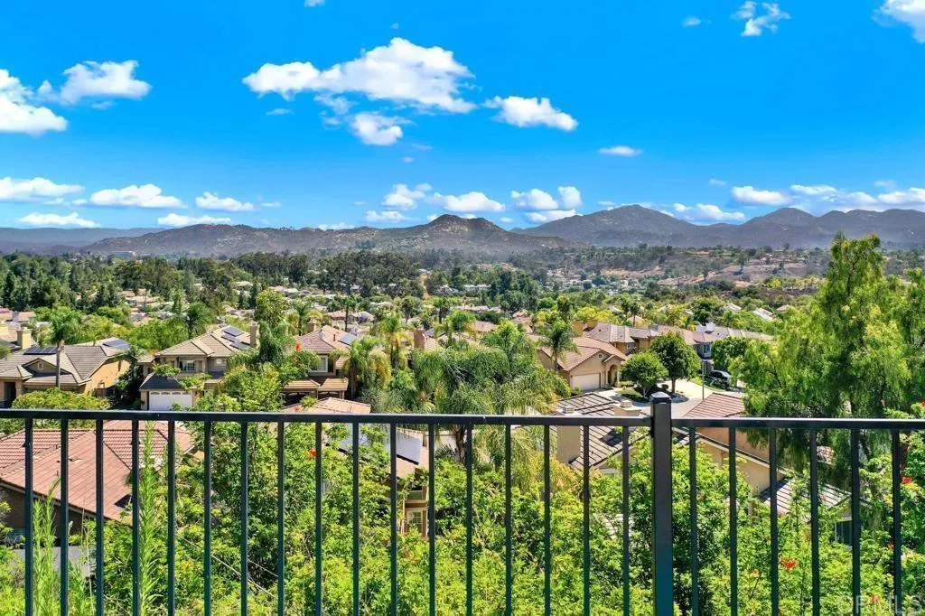 https://cdn.realtyfeed.com/cdn/127/306762198/5581303cefc3cd72efe8f95dcc7e0bb6.webp