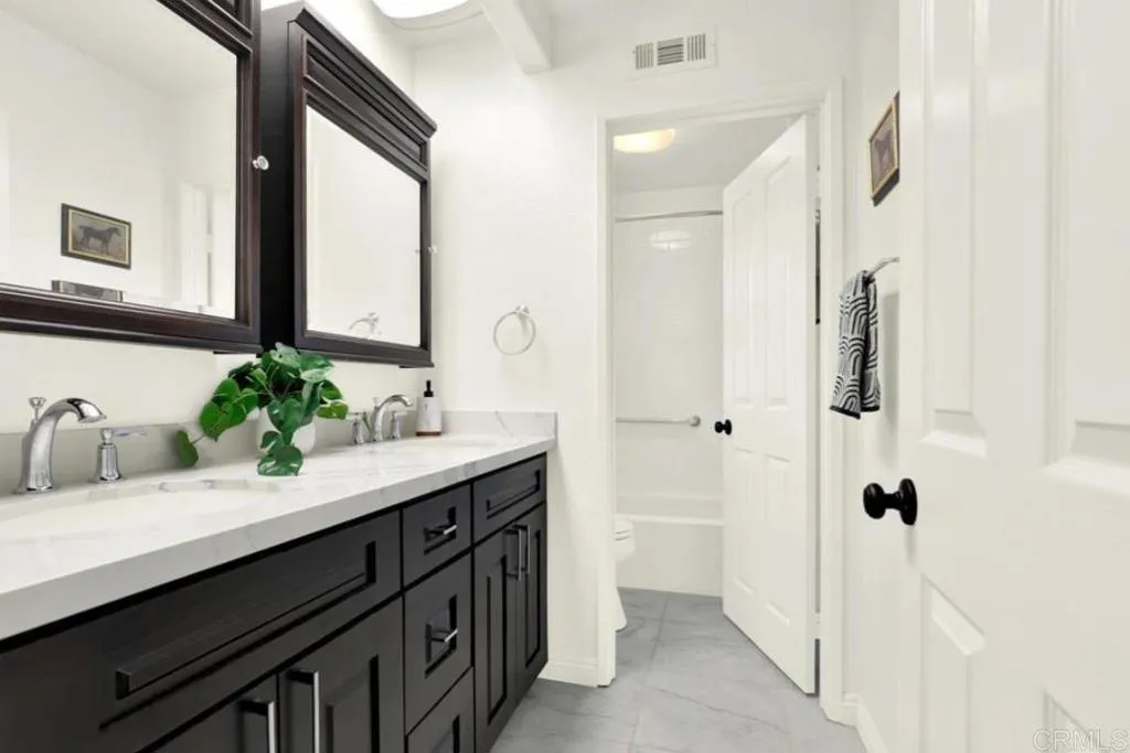 https://cdn.realtyfeed.com/cdn/127/306762198/e1aabd397055f26e807a1aa0fe5bc88f.webp
