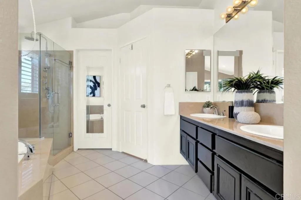 https://cdn.realtyfeed.com/cdn/127/306762198/e710b60f13b39128f0789a9115b0ce23.webp