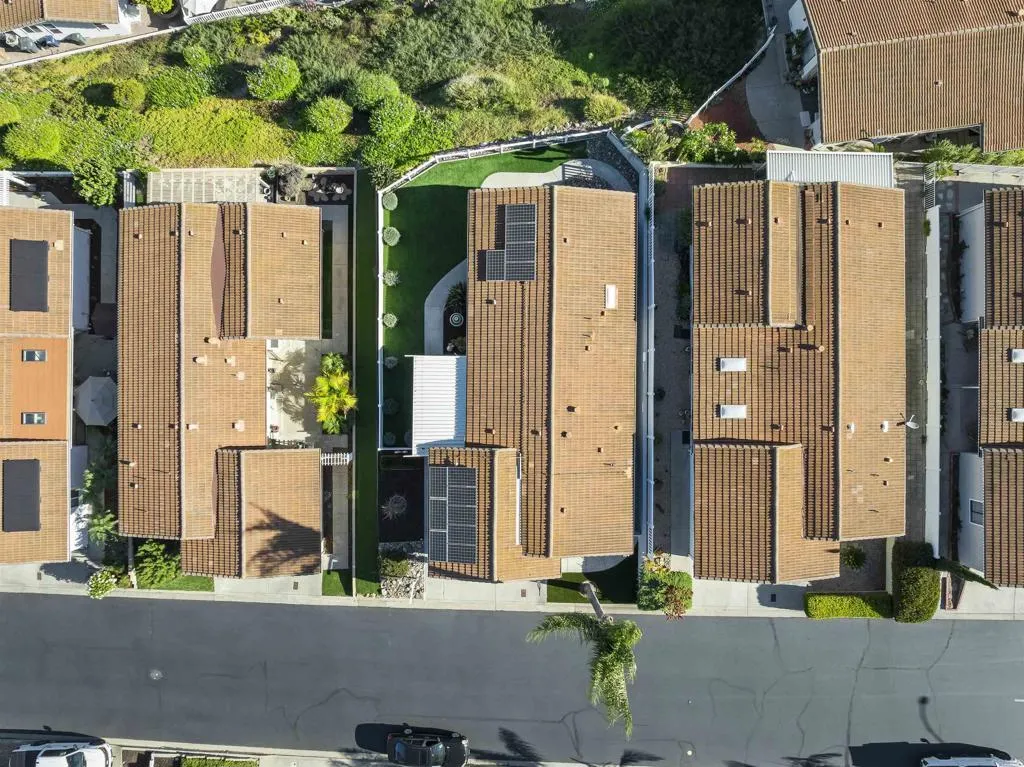 https://cdn.realtyfeed.com/cdn/127/306762212/31d4e3cf25ef5cc7ffc1a758f07a9d5b.webp