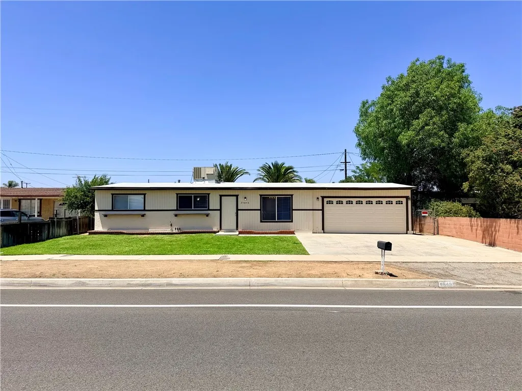 24846 Alessandro, Moreno Valley, CA 92553 - Main photo, Moreno Valley, CA