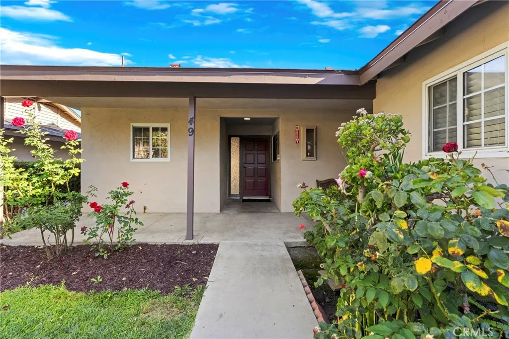 521 S Lyon Unit 49, Santa Ana, CA 92701 - Main photo, Santa Ana, CA