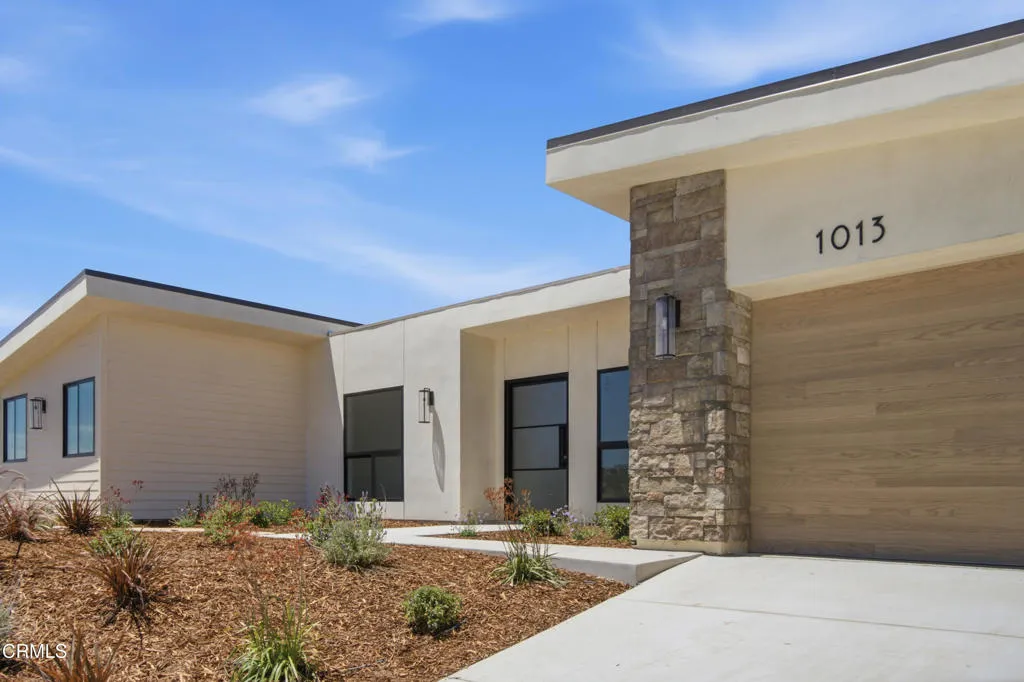 1013 Colina Vista, Ventura, CA 93003 - Photo 4 of 53, Ventura, CA