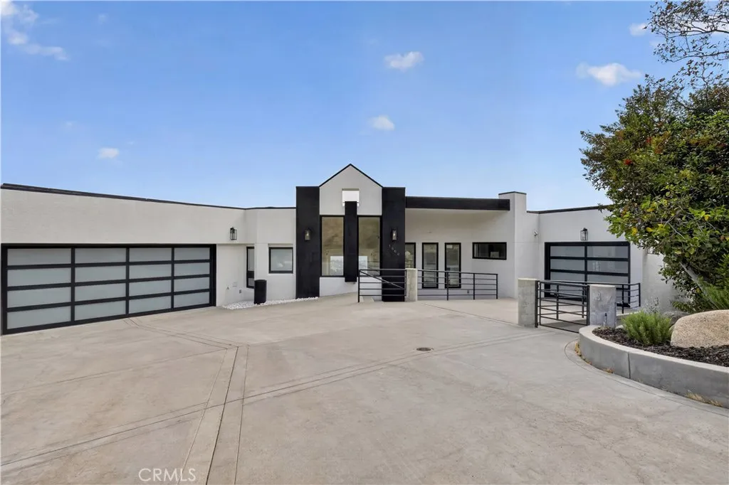 1562 Glen Oaks, Pasadena, CA 91105 - Main photo, Pasadena, CA