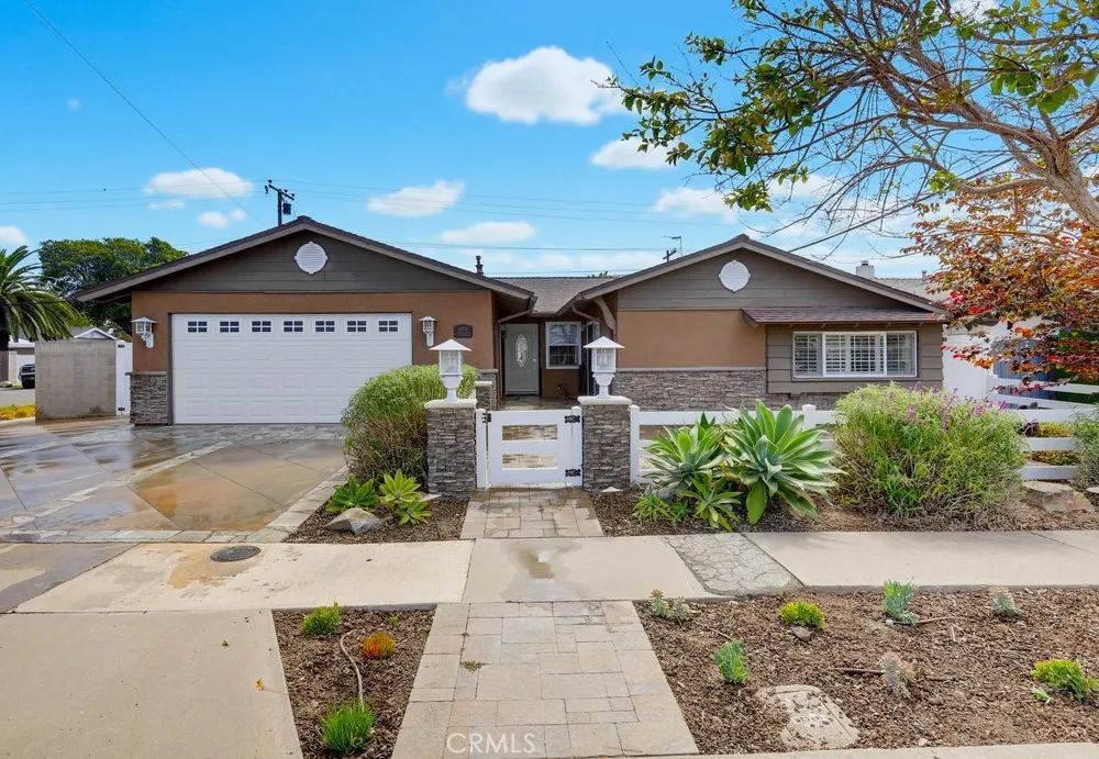 16302 Nassau, Huntington Beach, CA 92649 - Photo 4 of 46, Huntington Beach, CA