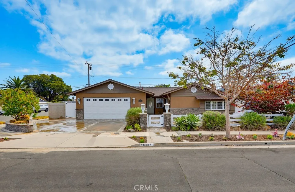 16302 Nassau, Huntington Beach, CA 92649 - Main photo, Huntington Beach, CA