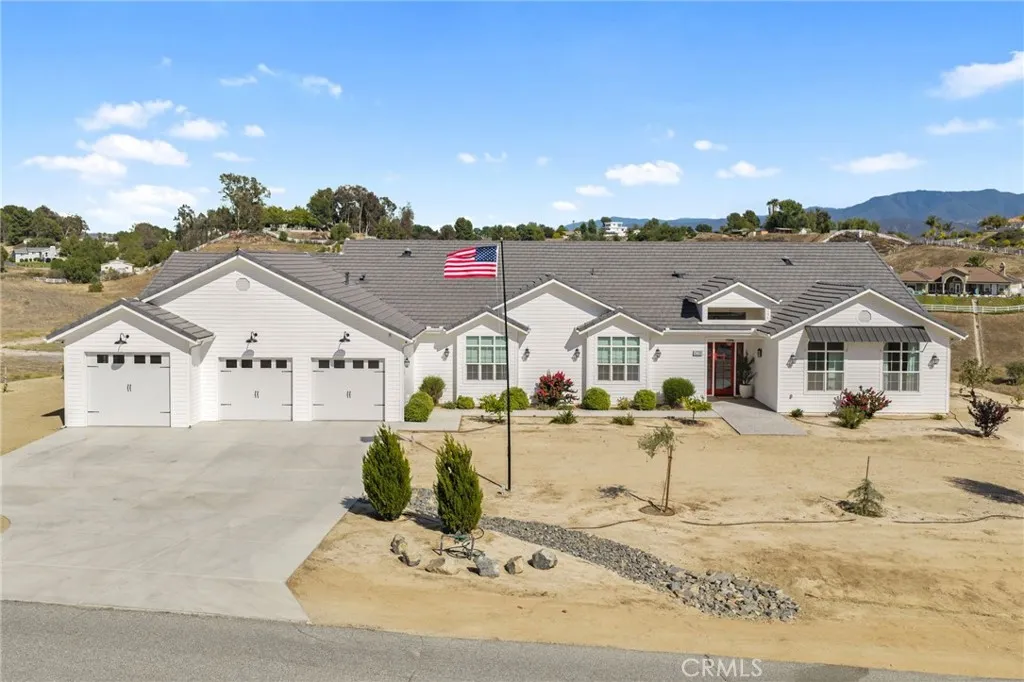 41799 Calle Contento, Temecula, CA 92592 - Photo 4 of 75, Temecula, CA