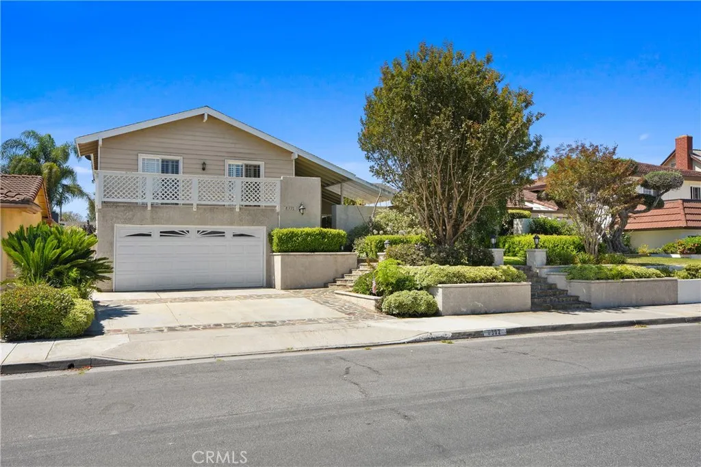 8392 Snowbird Drive, Huntington Beach, CA 92646 - Main photo, Huntington Beach, CA