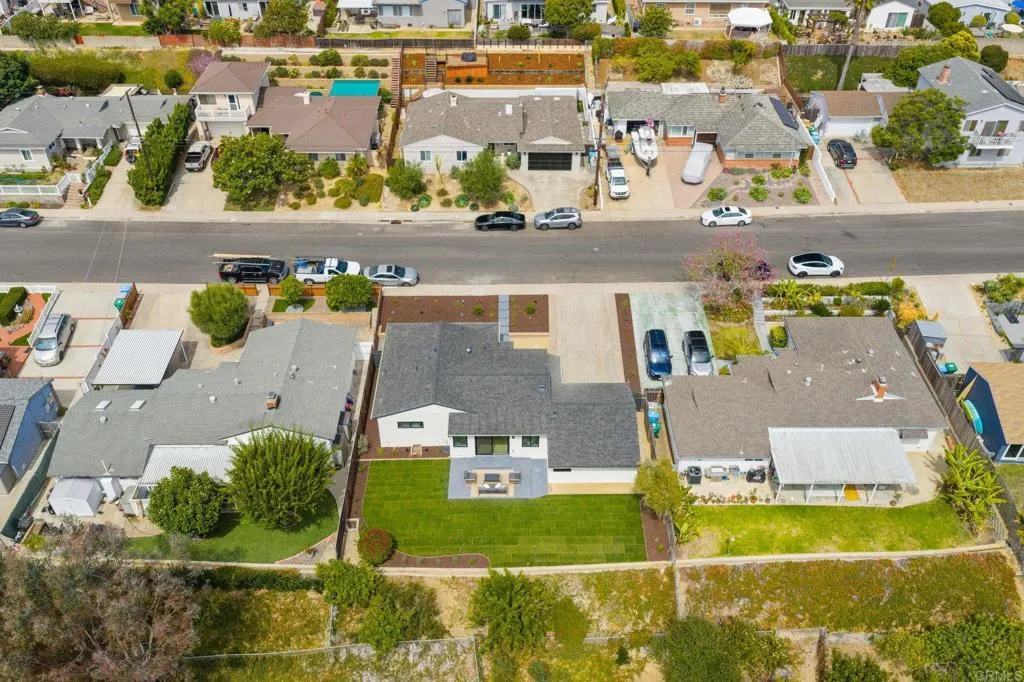 https://cdn.realtyfeed.com/cdn/127/306762262/0418593abb2197a06381684917110c7c.webp