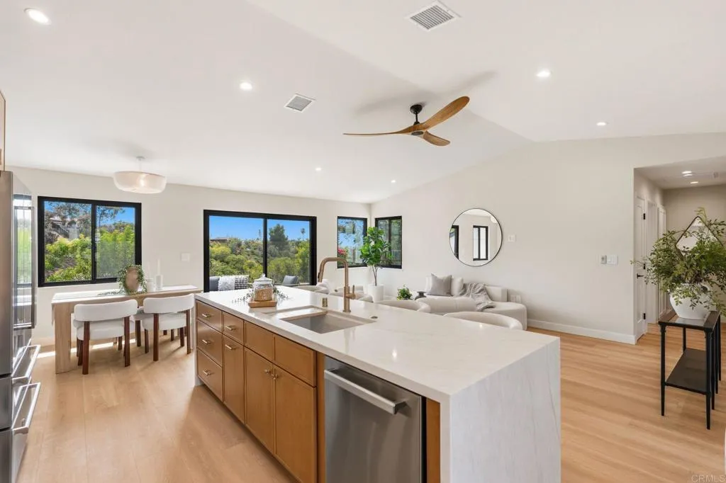 https://cdn.realtyfeed.com/cdn/127/306762262/3d9da0244d66f4ea1f1bd090c97e1e82.webp
