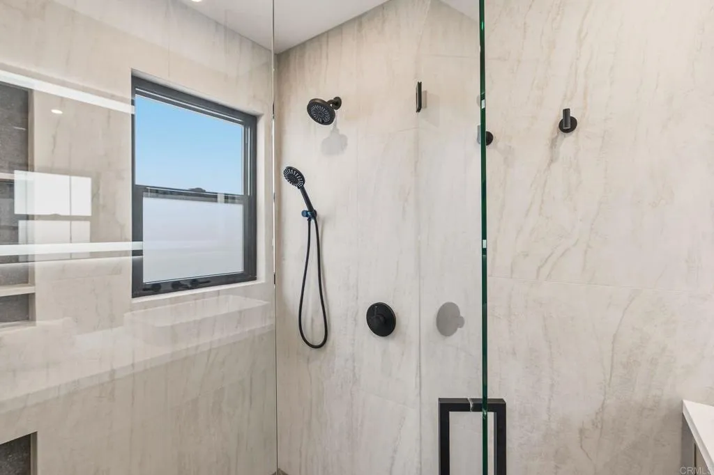 https://cdn.realtyfeed.com/cdn/127/306762262/578f06bf089834ff576fce90fc66b473.webp