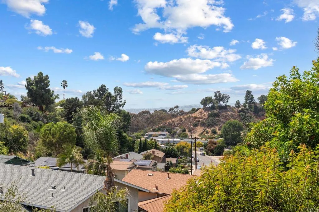 https://cdn.realtyfeed.com/cdn/127/306762262/fa0808643c773ae4f40de5127c320499.webp