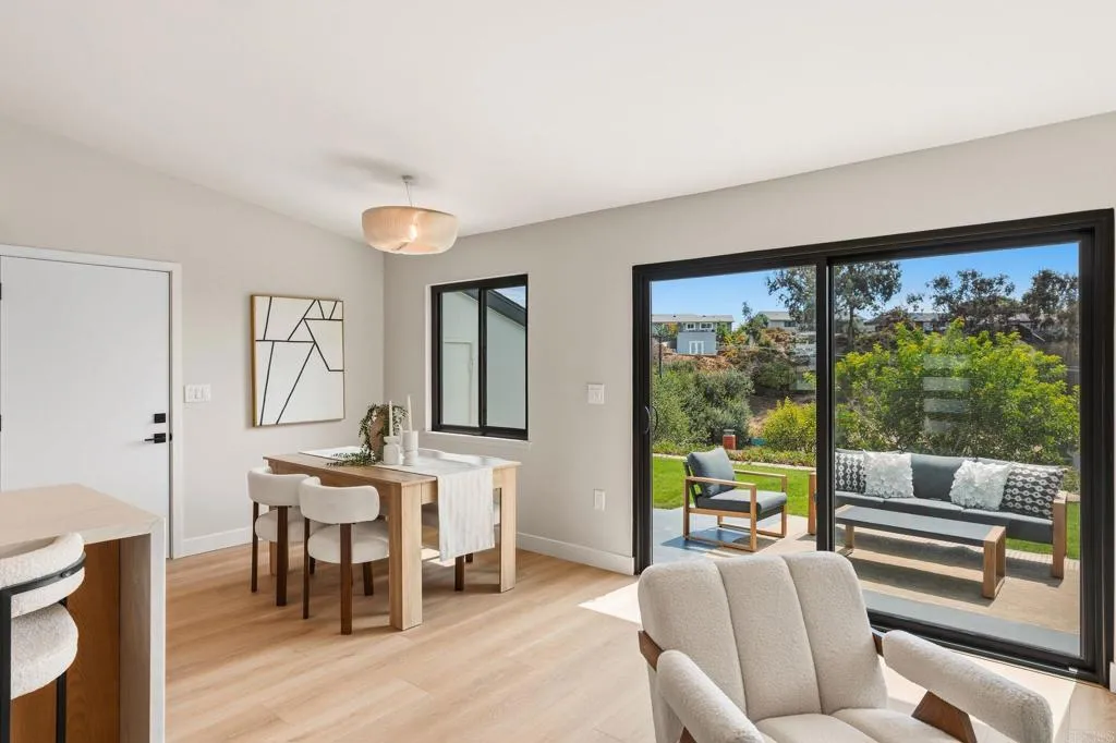 https://cdn.realtyfeed.com/cdn/127/306762262/fd43a7f36171fba7e1ff704b6f1e929c.webp