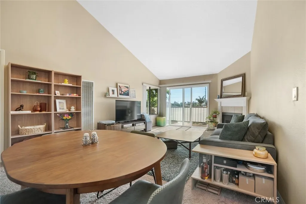 3501 E Ransom Street Unit 304, Long Beach, CA 90804 - Photo 2 of 22, Long Beach, CA