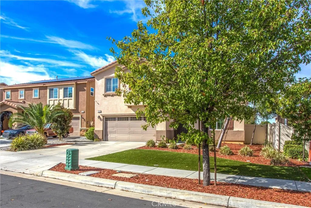 1274 Pinehurst Dr., Yucaipa, CA 92320 - Photo 4 of 37, Yucaipa, CA