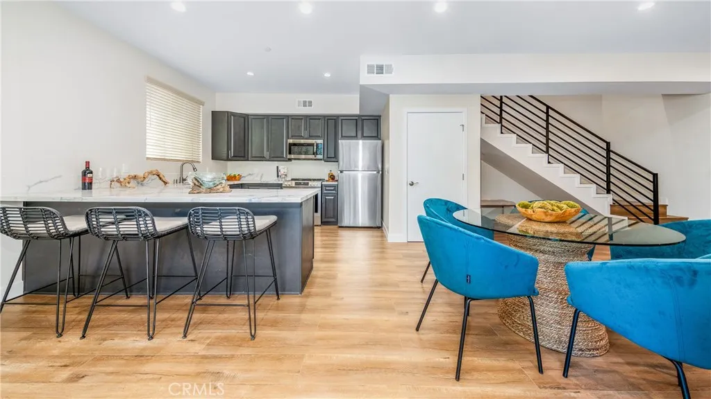 17158 Chatsworth Street Unit 1, Granada Hills, CA 91344 - Photo 3 of 17, Granada Hills, CA