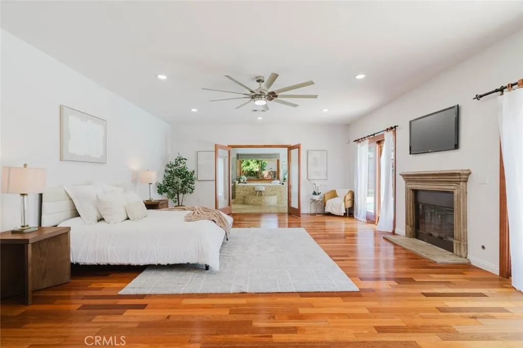 17827 Roscoe Boulevard, Northridge, CA 91325 - Photo 4 of 50, Northridge, CA
