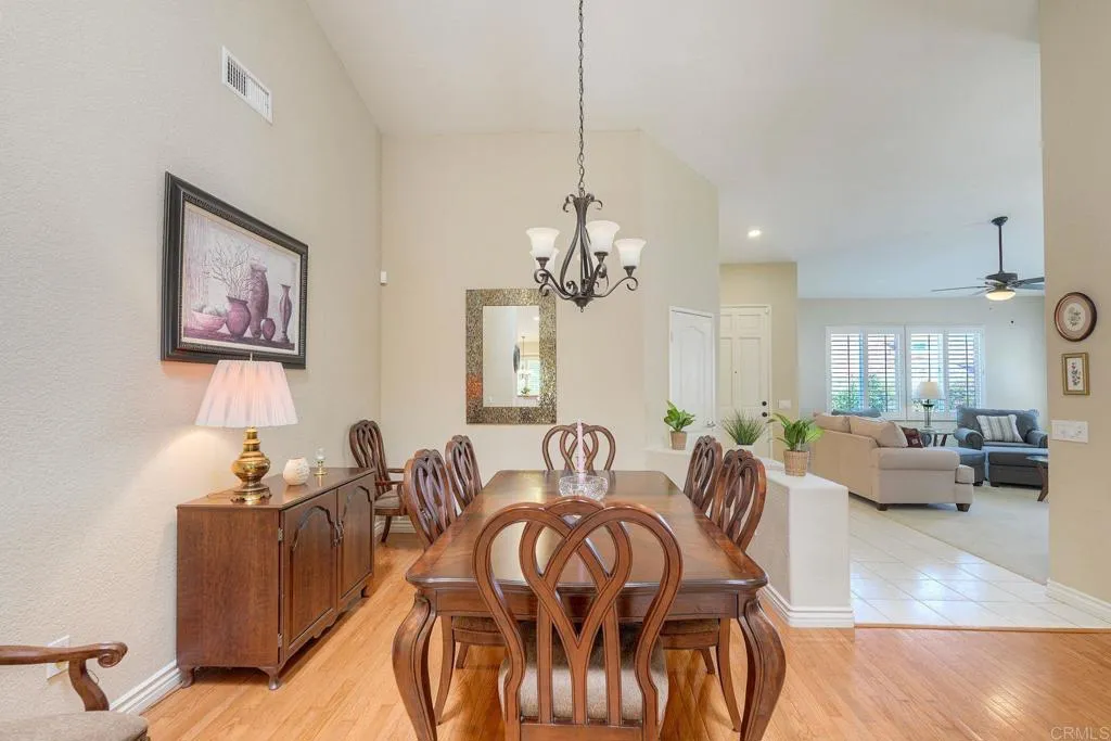 https://cdn.realtyfeed.com/cdn/127/306762343/0ec4a8704b3baa4f73ac59a5e967afac.webp