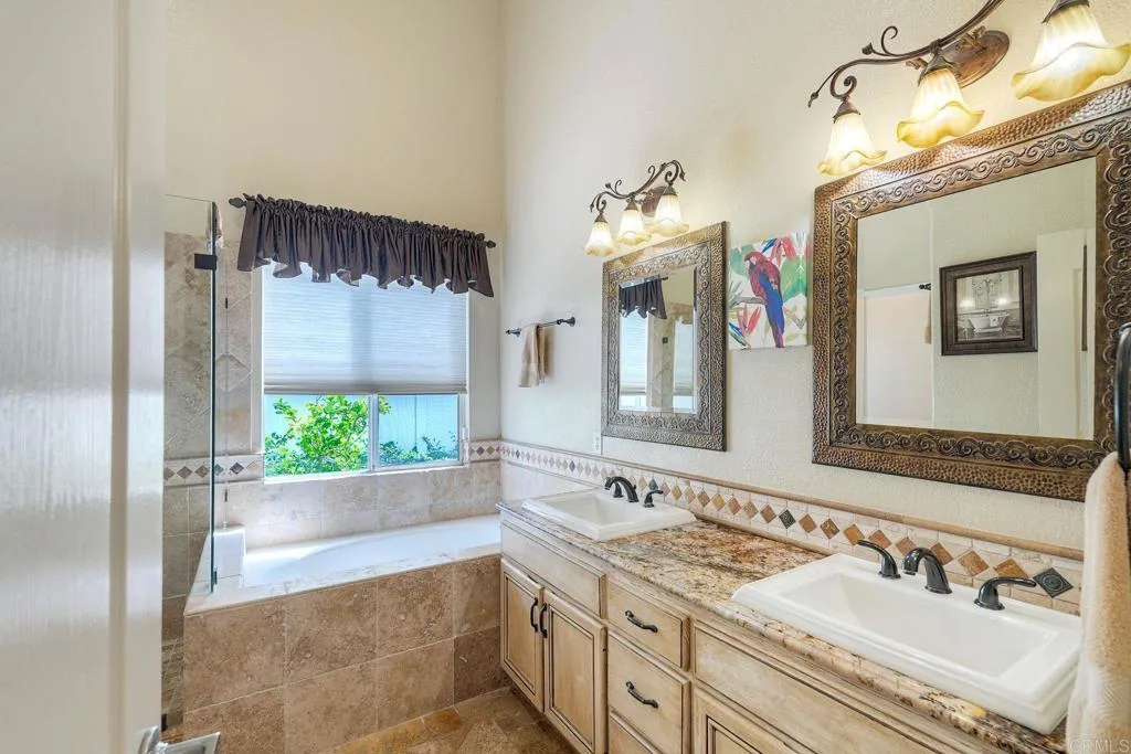 https://cdn.realtyfeed.com/cdn/127/306762343/135132f5440e621e15caac238dc605d8.webp