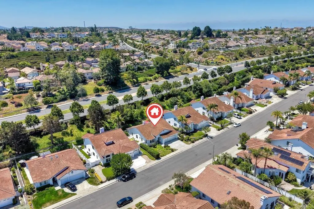 https://cdn.realtyfeed.com/cdn/127/306762343/39322c38e7437bb66464bb8ccfac3200.webp