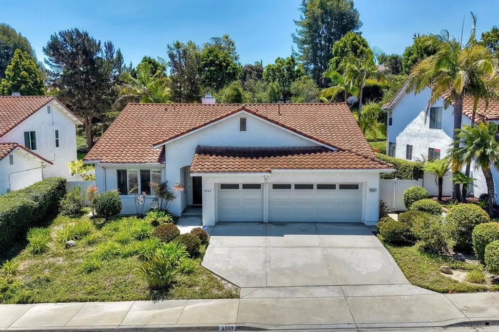 https://cdn.realtyfeed.com/cdn/127/306762343/44256b6b62260169ef1f27114effa1a3.webp