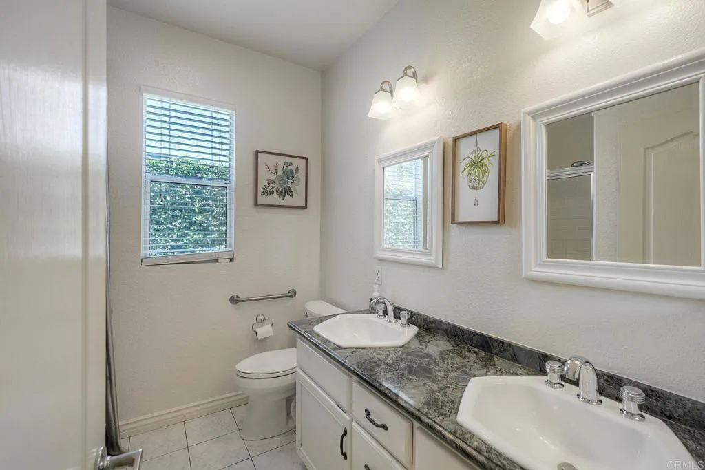 https://cdn.realtyfeed.com/cdn/127/306762343/7e78dfffbf92ae204eacfdb99eeb6345.webp
