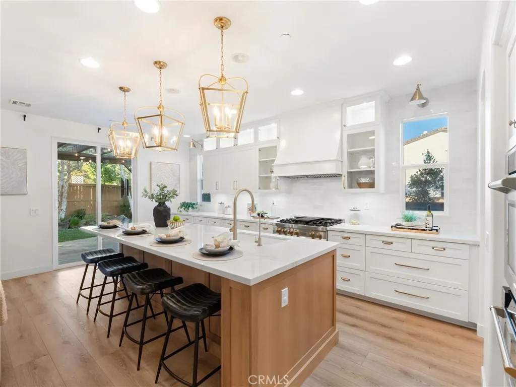 https://cdn.realtyfeed.com/cdn/127/306762351/44faa113693d5ca58b869f9711f3bd47.webp