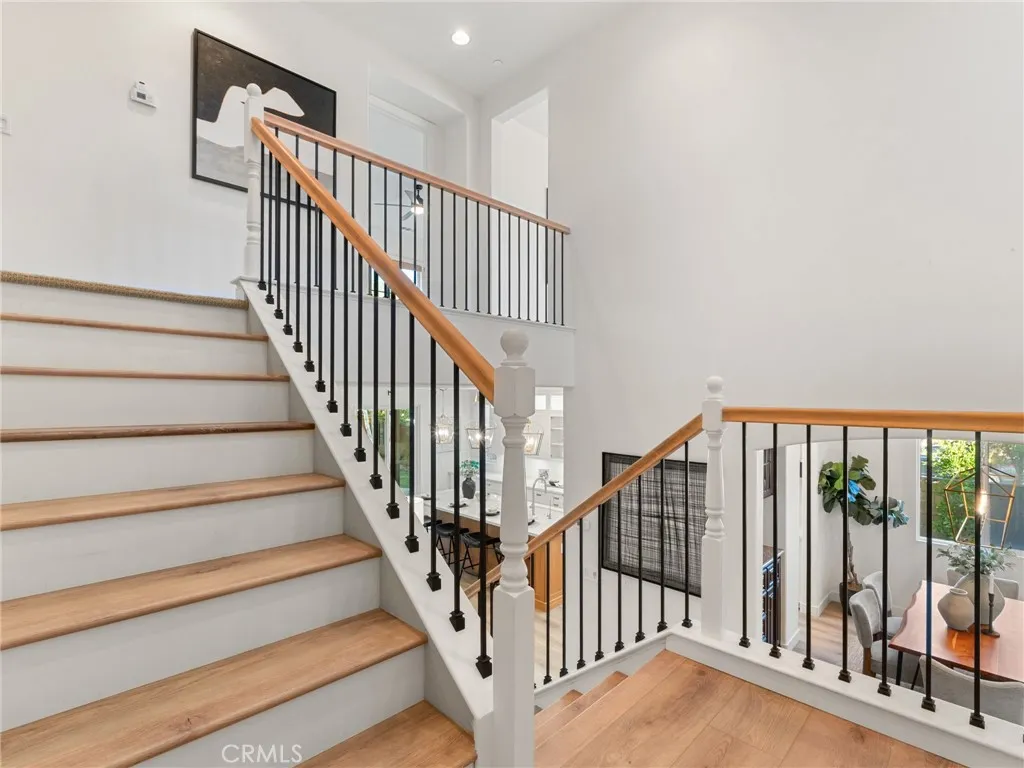 https://cdn.realtyfeed.com/cdn/127/306762351/c814a41adda9841f838d507bfe08ec4d.webp