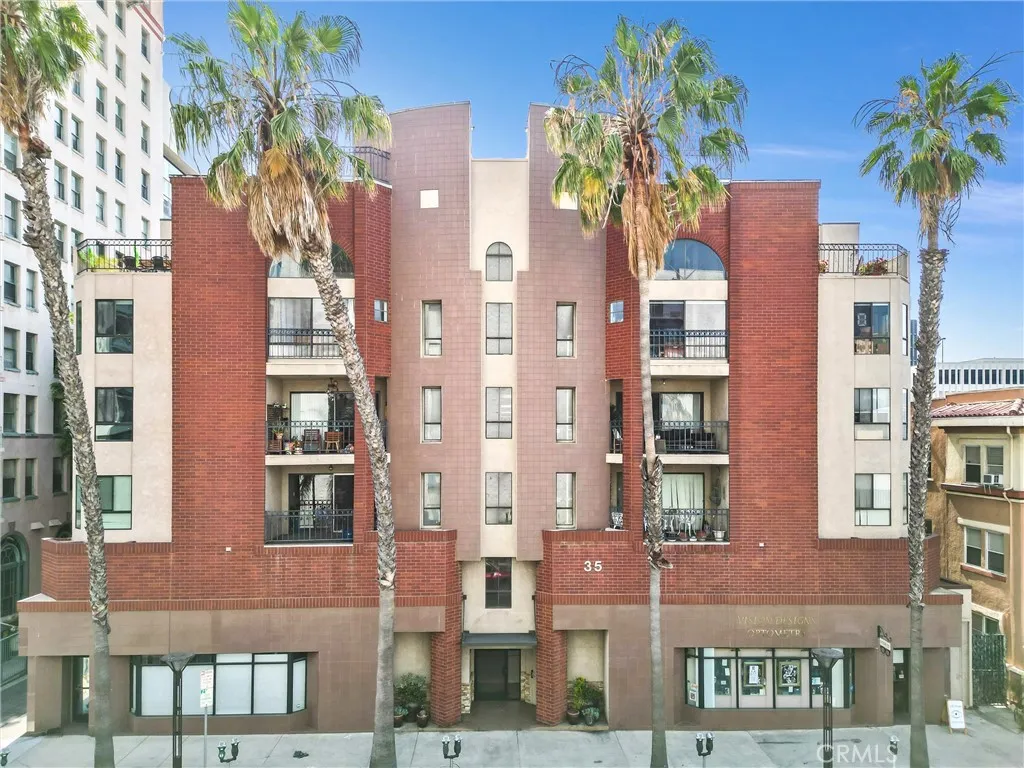 35 Linden Ave Unit 304, Long Beach, CA 90802 - Photo 3 of 39, Long Beach, CA