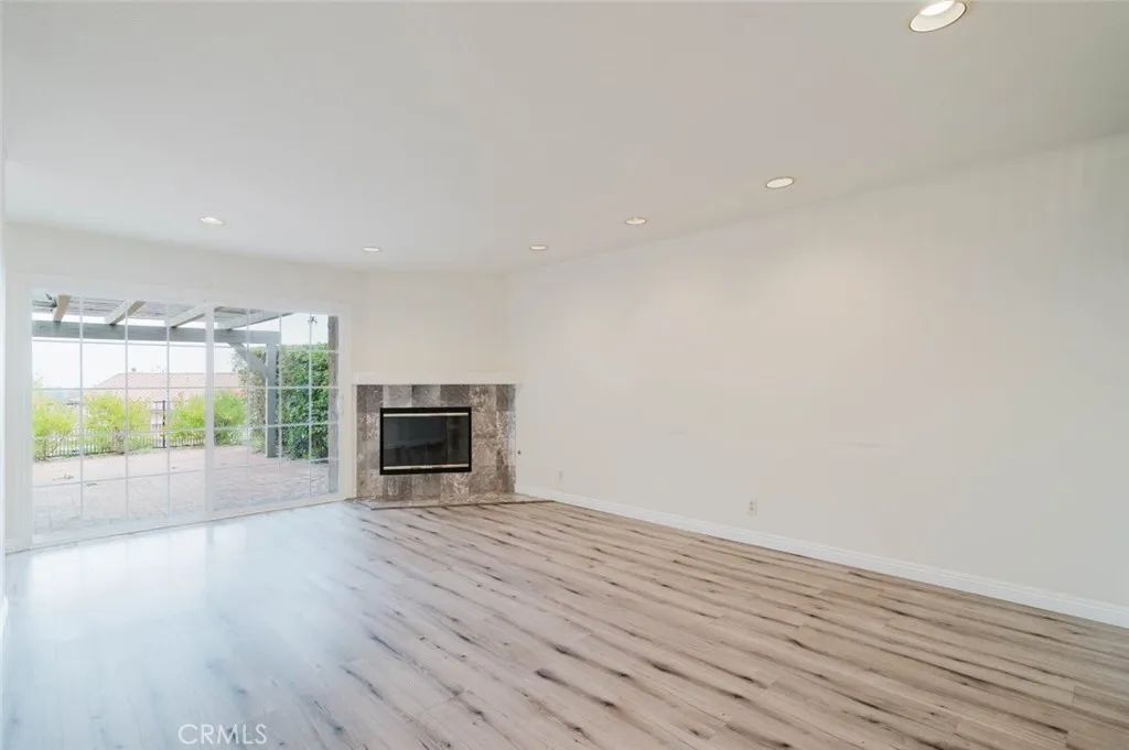 11266 Key West Avenue Unit 5, Porter Ranch, CA 91326 - Photo 3 of 34, Porter Ranch, CA