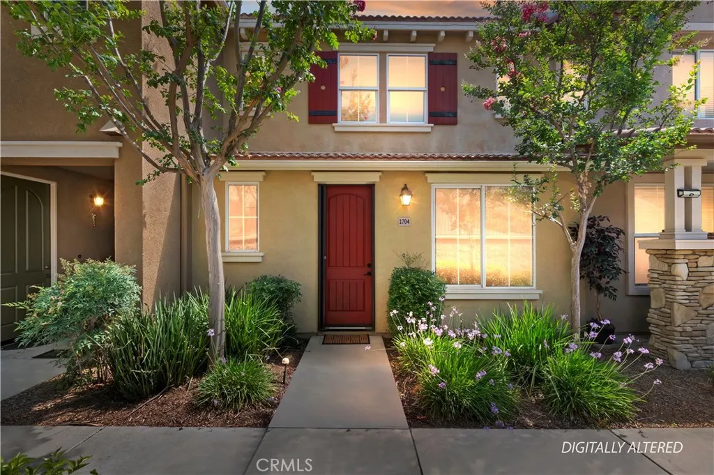 30505 Canyon Hills, Lake Elsinore, CA 92532 - Main photo, Lake Elsinore, CA