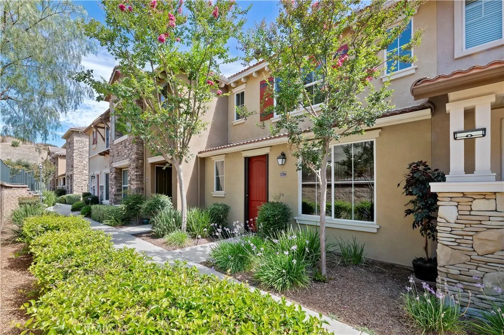 30505 Canyon Hills, Lake Elsinore, CA 92532 - Photo 4 of 36, Lake Elsinore, CA